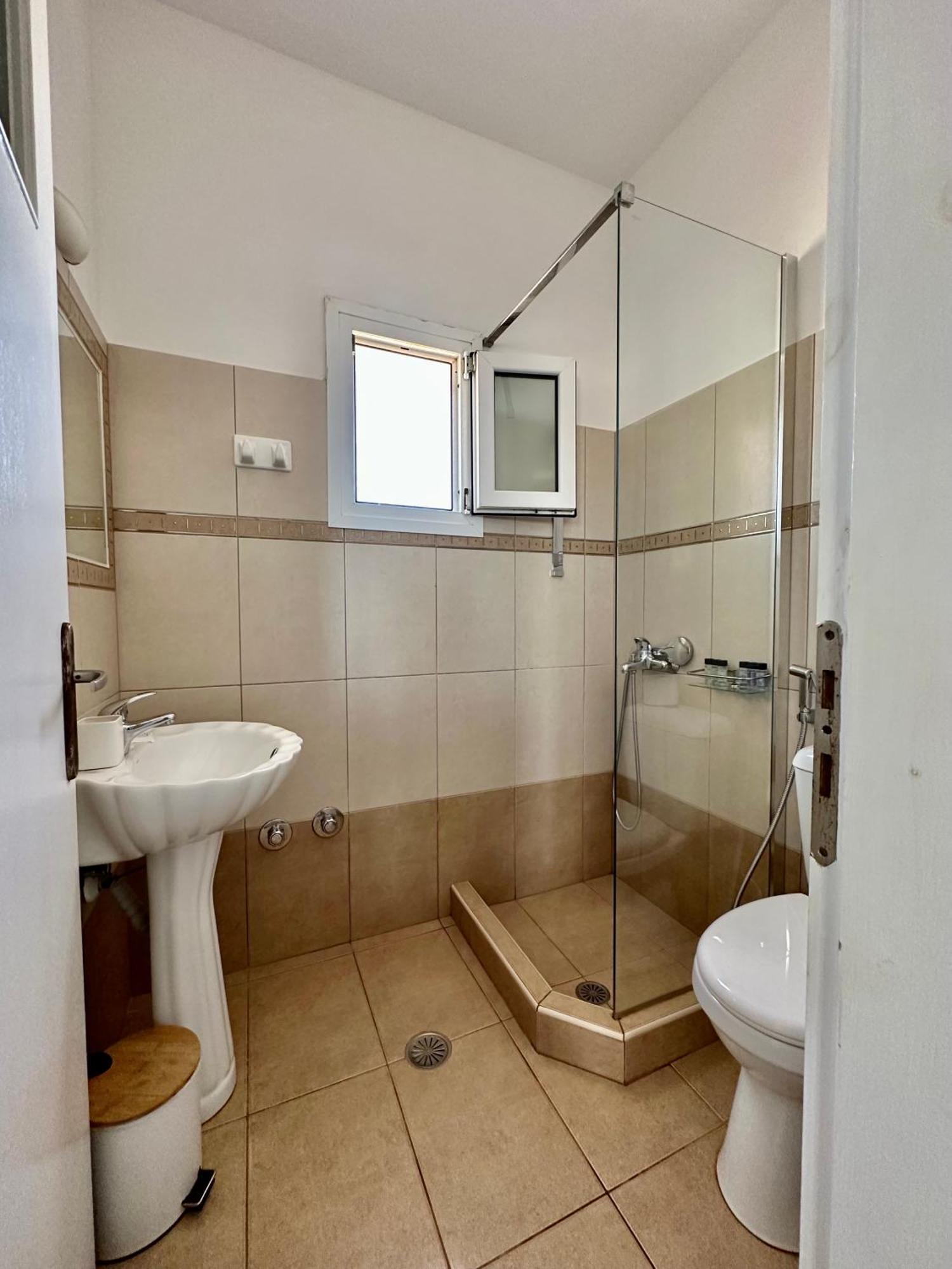 Restia Appartement Donoussa Buitenkant foto
