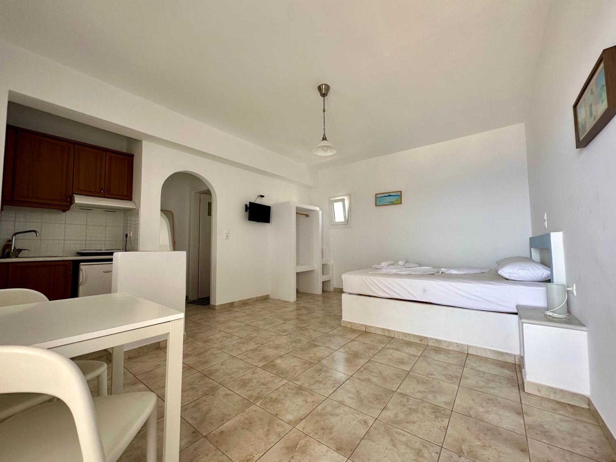 Restia Appartement Donoussa Buitenkant foto